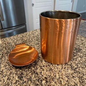 Crate and Barrel Utensil Holder and Spoon Rest